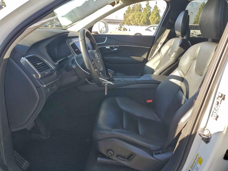 Фото 7 - VOLVO XC90