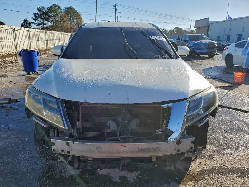 Фото 5 - NISSAN PATHFINDER