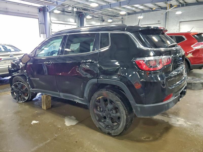 Фото 2 - JEEP COMPASS