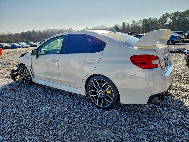 Фото 2 - SUBARU WRX