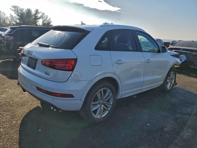 Фото 3 - AUDI Q3