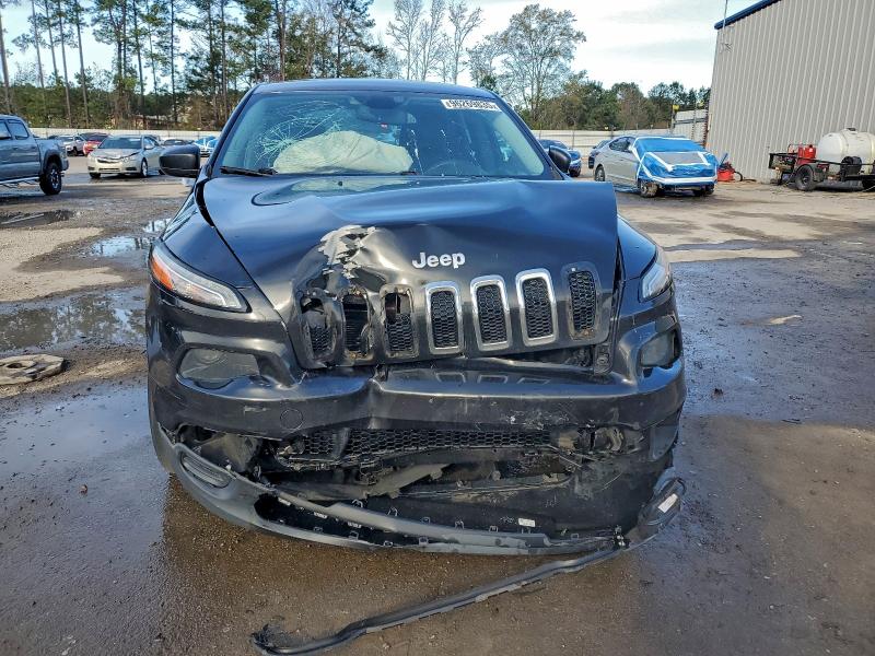 Фото 5 - JEEP GRAND CHER