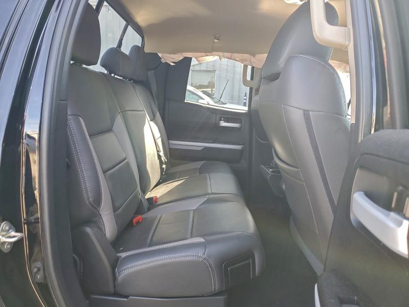 Фото 10 - TOYOTA TUNDRA