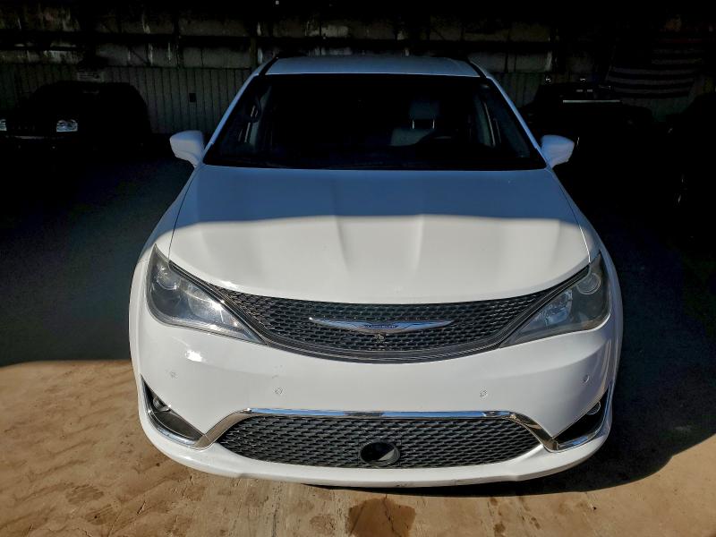 Фото 5 - CHRYSLER PACIFICA