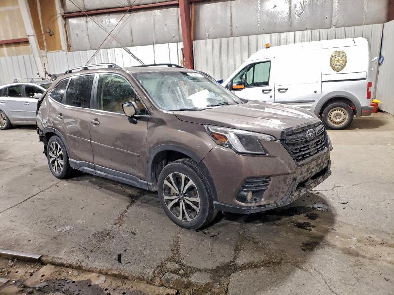 Фото 4 - SUBARU FORESTER