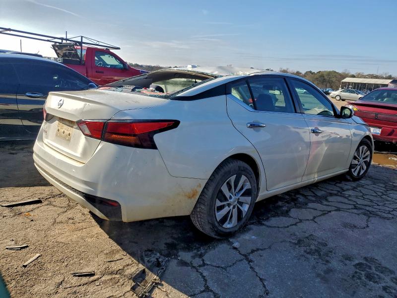 Фото 3 - NISSAN ALTIMA