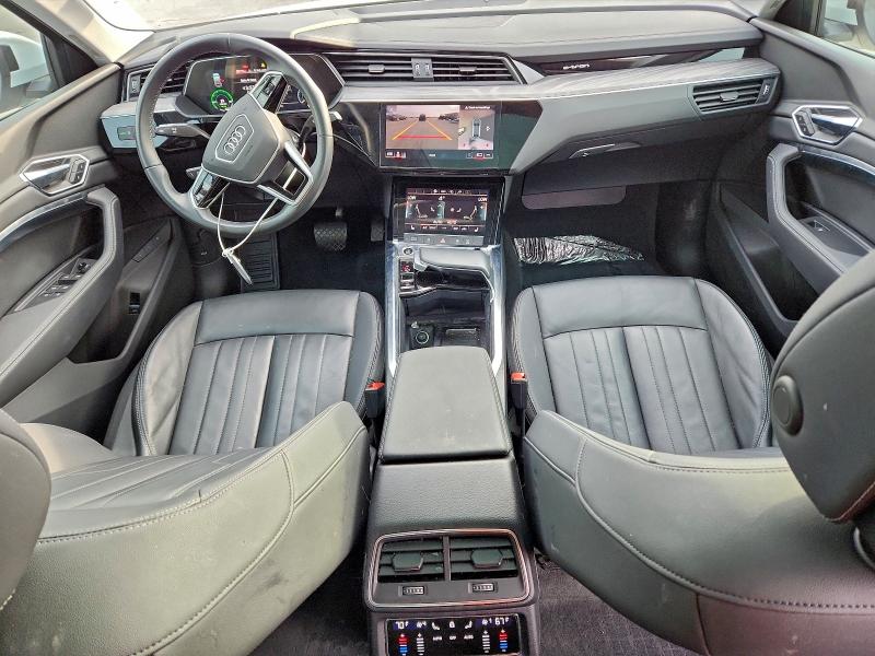 AUDI E-TRON 2022 VIN WA11AAGE0NB044353