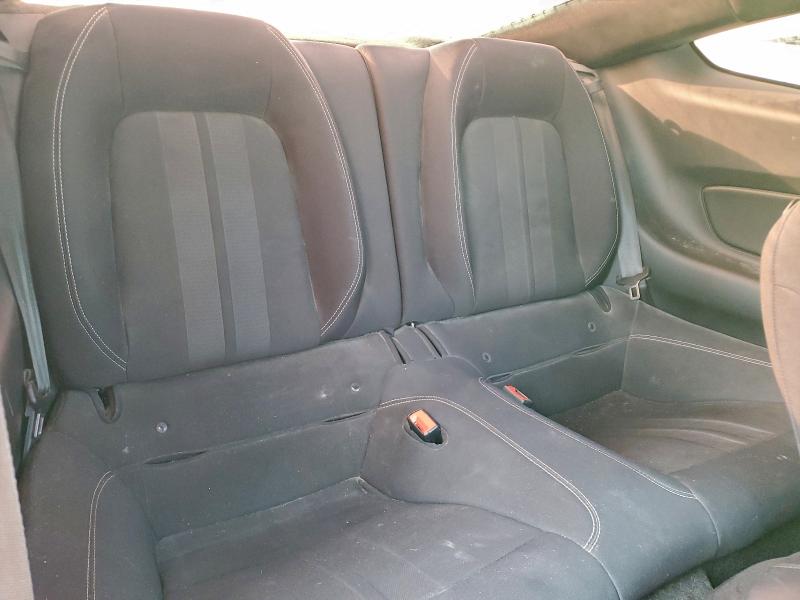 Фото 10 - FORD MUSTANG