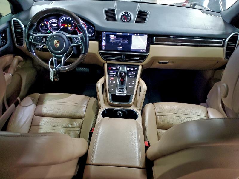 Фото 8 - PORSCHE CAYENNE