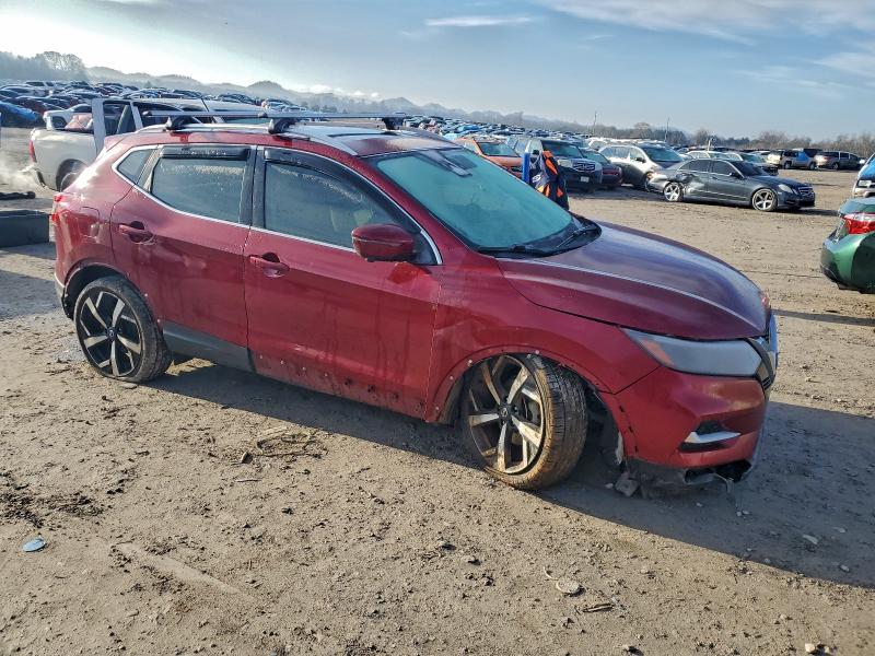 Фото 4 - NISSAN ROGUE