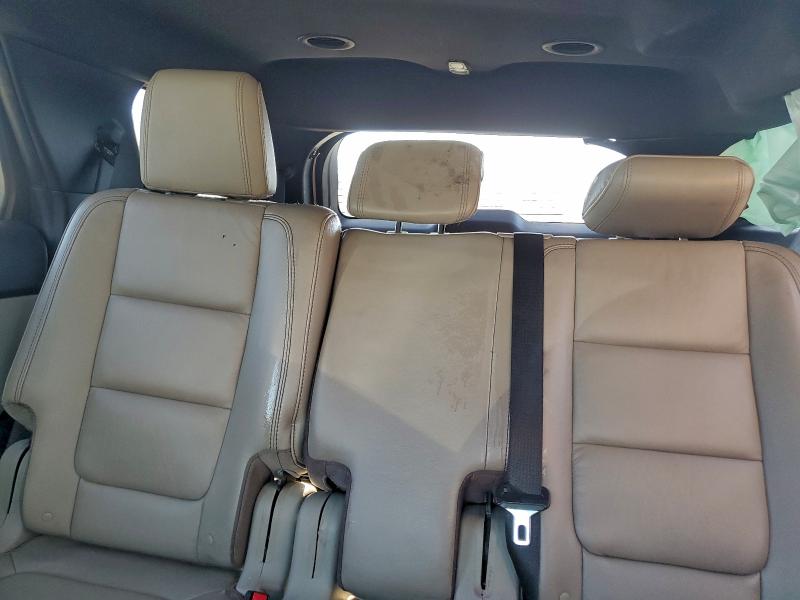 Фото 10 - FORD EXPLORER