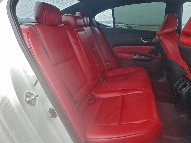 Фото 10 - ACURA TLX