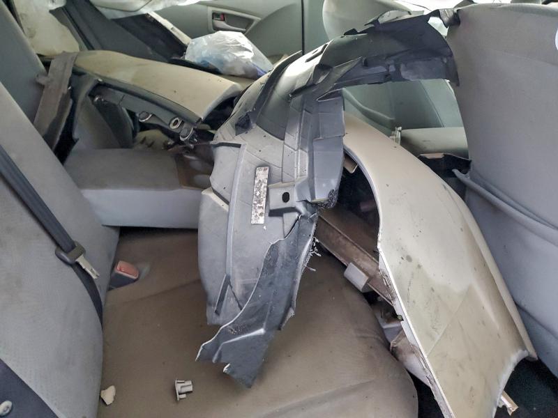 Фото 13 - TOYOTA PRIUS