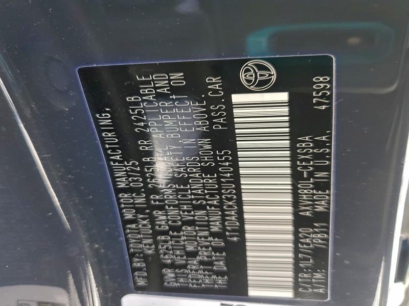 Фото 12 - TOYOTA CAMRY