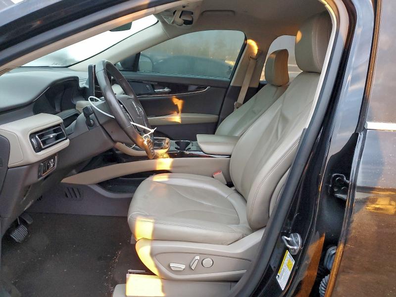 Фото 7 - LINCOLN NAUTILUS