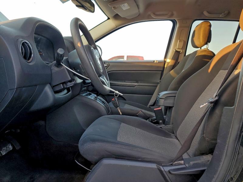 Фото 7 - JEEP COMPASS