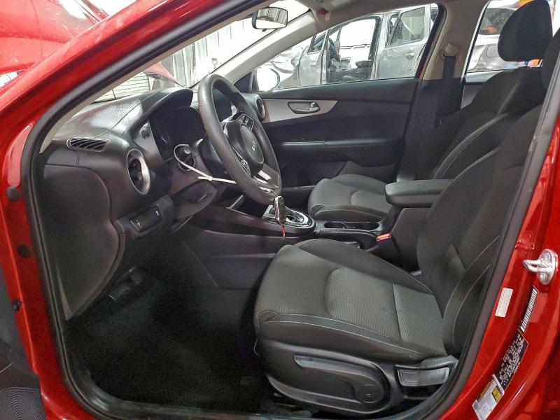 Фото 7 - KIA FORTE