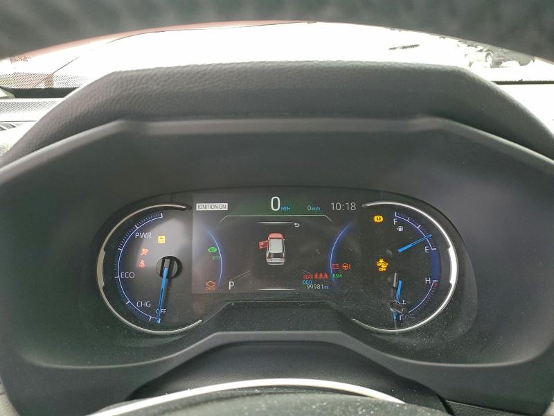 Фото 9 - TOYOTA RAV4