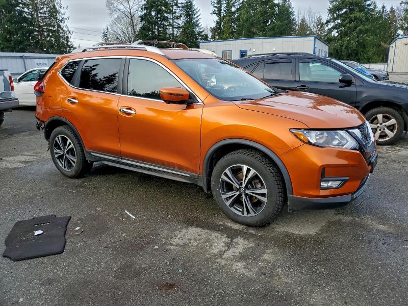 Фото 4 - NISSAN ROGUE