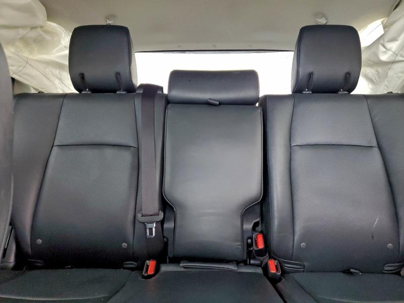 Фото 10 - TOYOTA 4RUNNER