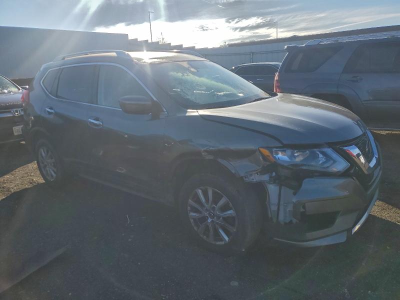 Фото 4 - NISSAN ROGUE