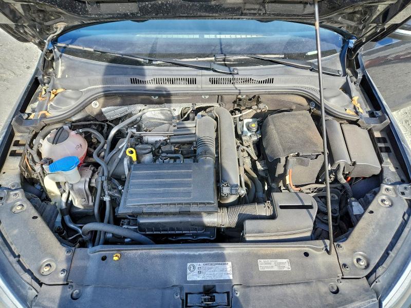 Фото 11 - VOLKSWAGEN JETTA