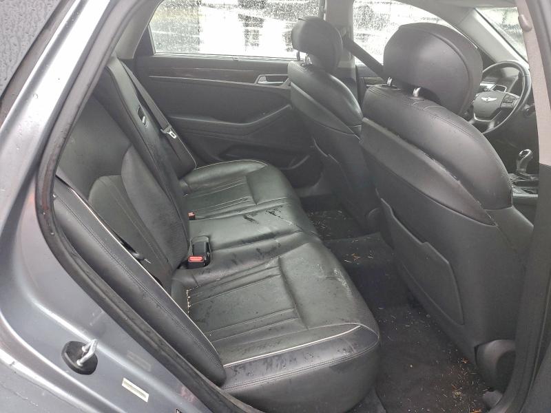 HYUNDAI GENESIS 2015 VIN KMHGN4JE7FU033883