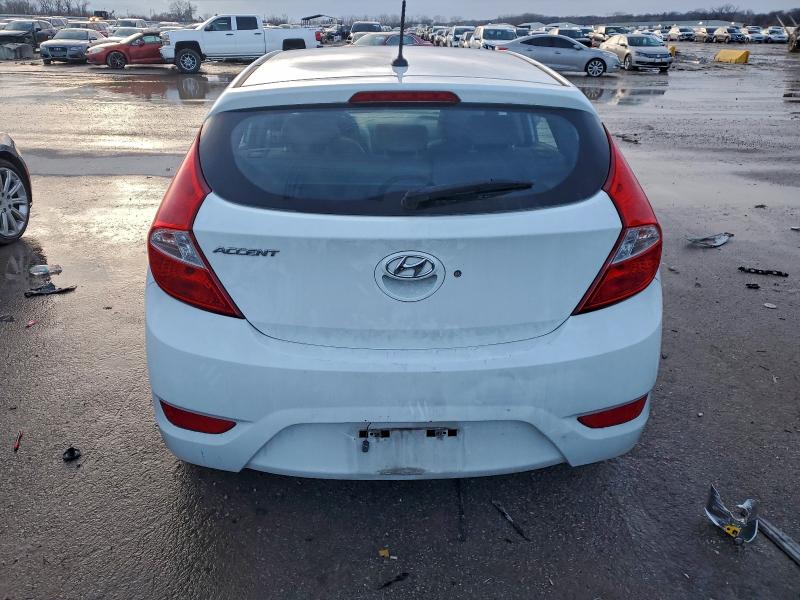 Фото 6 - HYUNDAI ACCENT