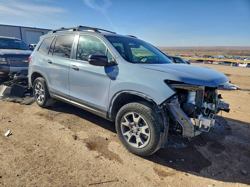 Фото 4 - HONDA PASSPORT