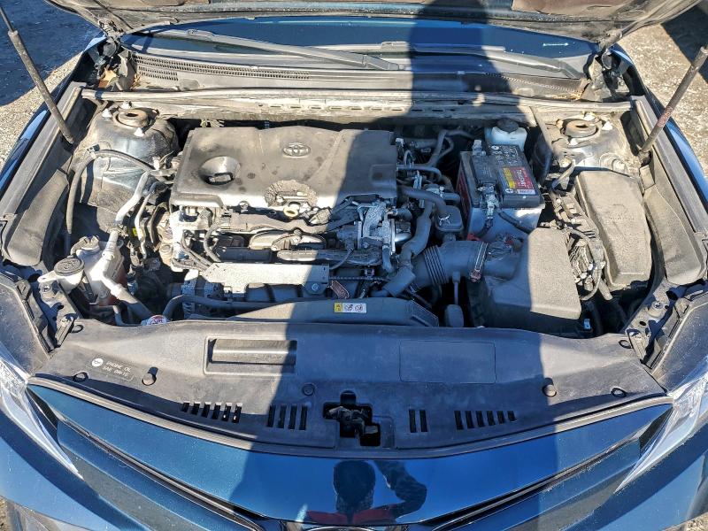 Фото 11 - TOYOTA CAMRY