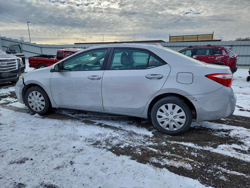 Фото 2 - TOYOTA COROLLA