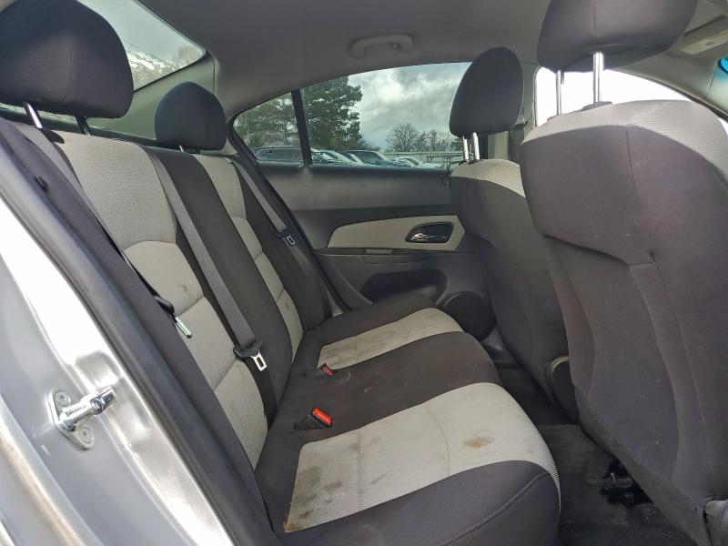 Фото 10 - CHEVROLET CRUZE