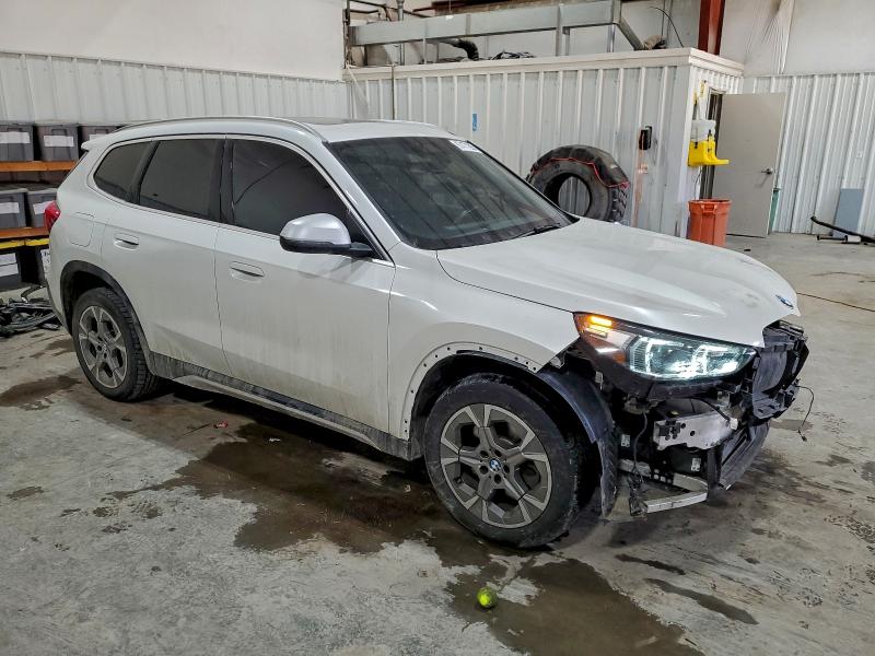 Фото 4 - BMW X1