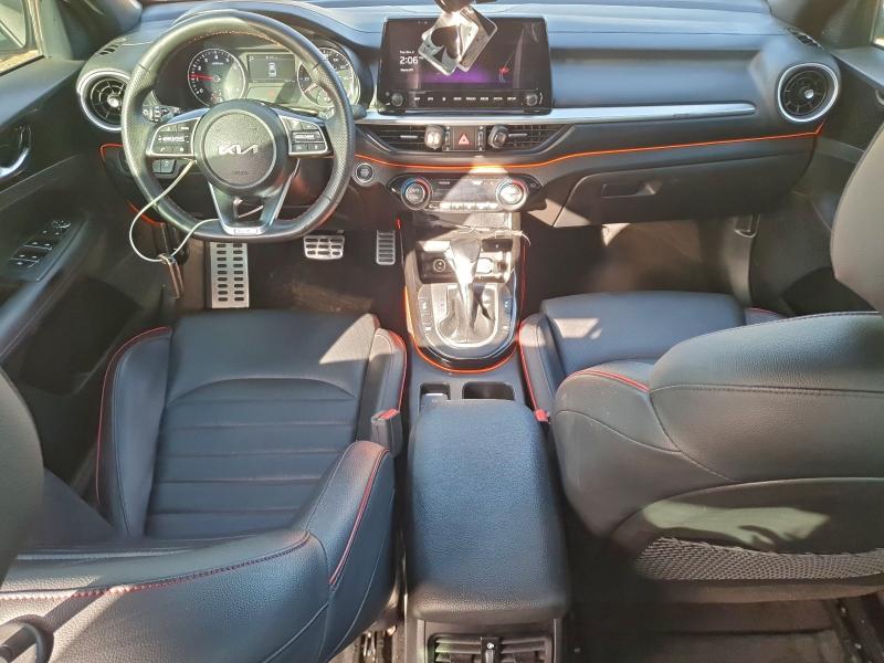 Фото 8 - KIA FORTE