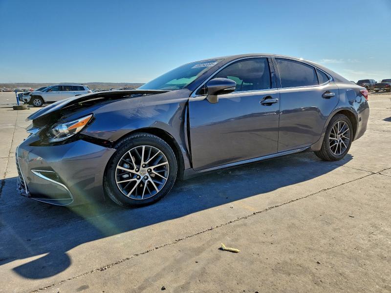 Фото 1 - LEXUS ES350