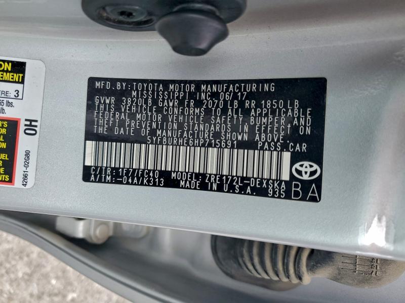 Фото 13 - TOYOTA COROLLA