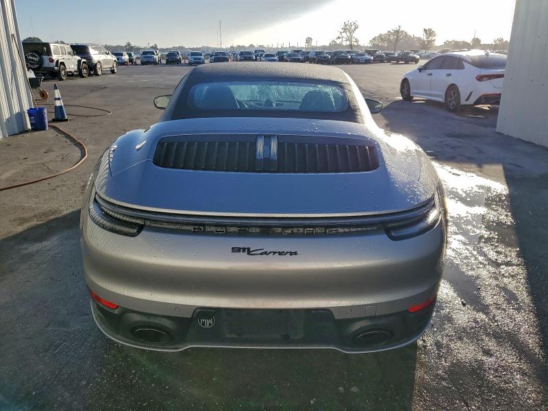 Фото 6 - PORSCHE 911