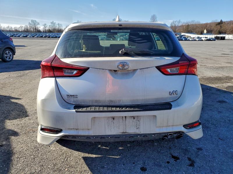 Фото 6 - TOYOTA COROLLA