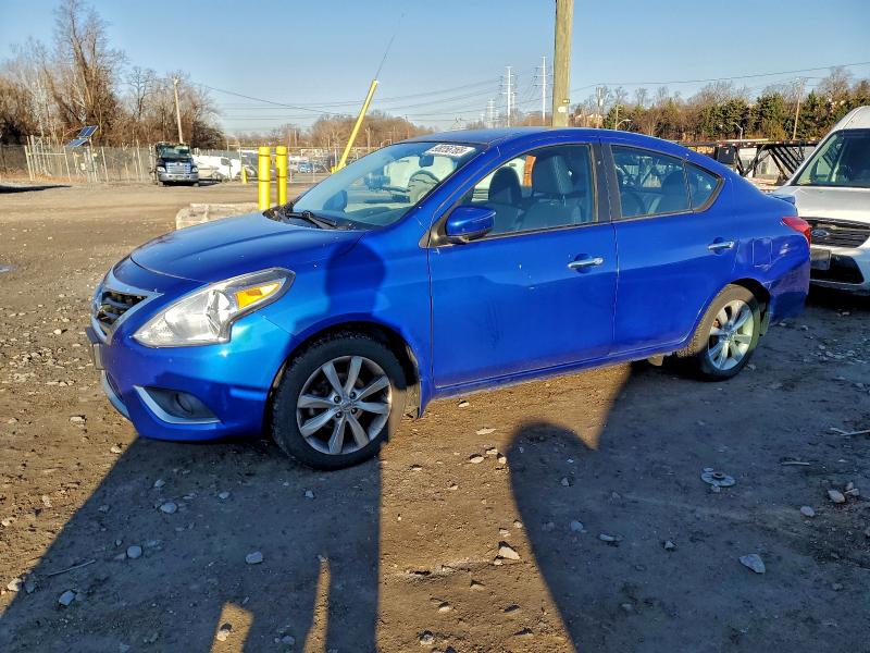 Фото 1 - NISSAN VERSA