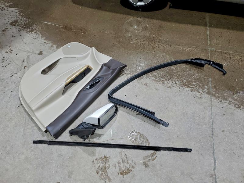 GMC ACADIA DEN 2018 VIN 1GKKNXLS8JZ166283