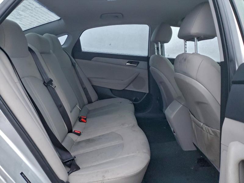 Фото 10 - HYUNDAI SONATA