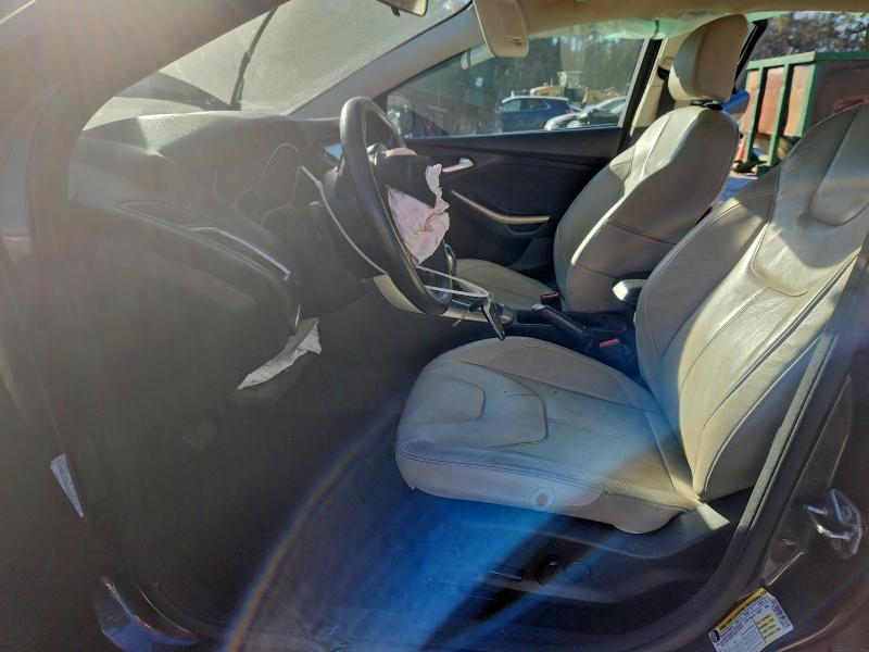 Фото 7 - FORD FOCUS