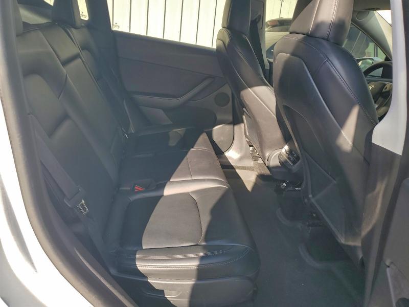 Фото 10 - TESLA MODEL Y