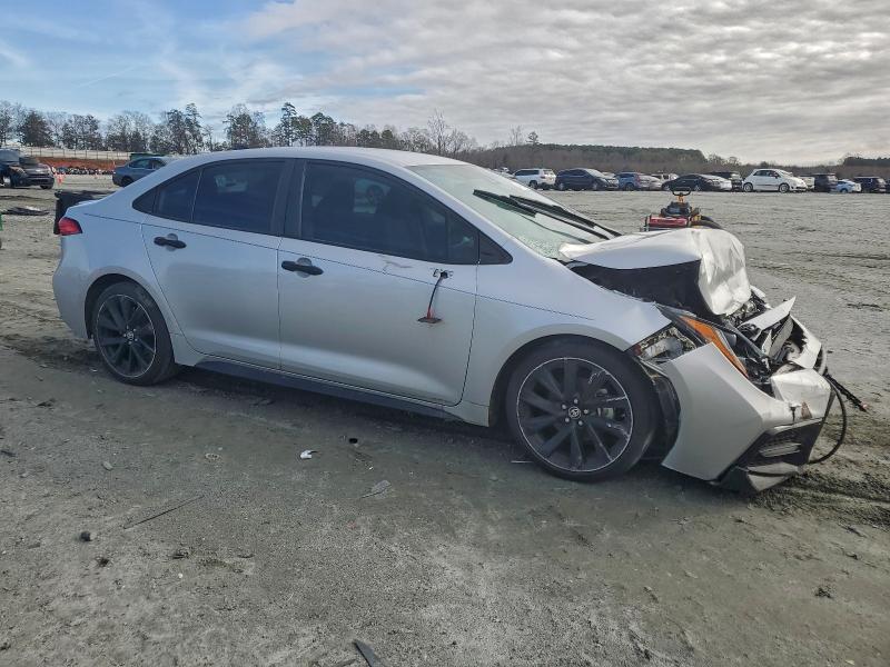 Фото 4 - TOYOTA COROLLA