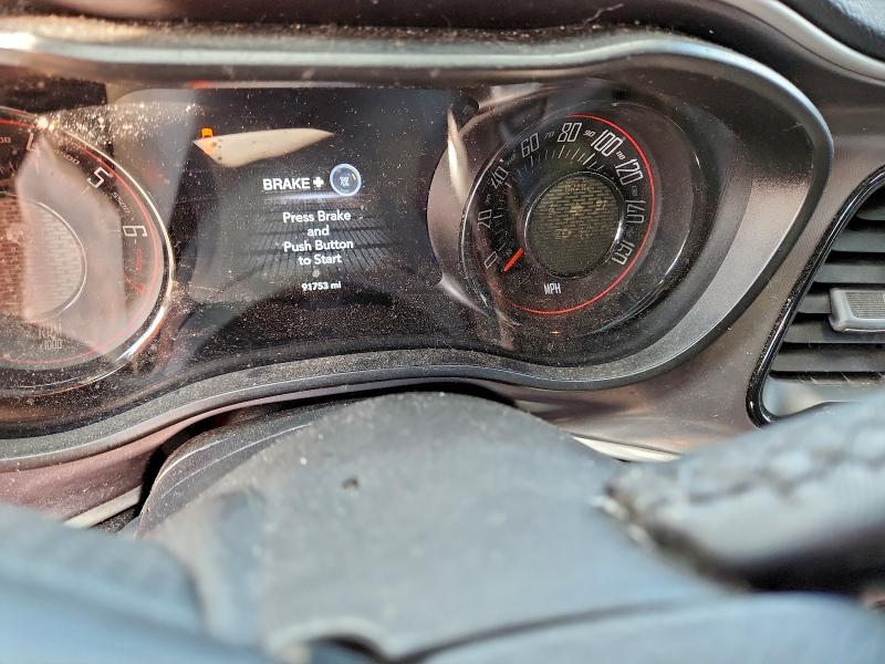 Фото 9 - DODGE CHALLENGER