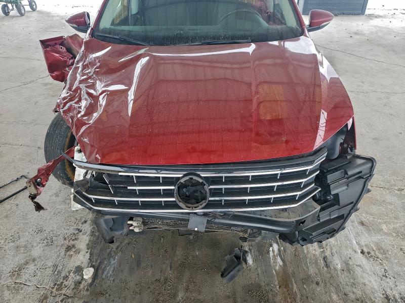 Фото 11 - VOLKSWAGEN PASSAT