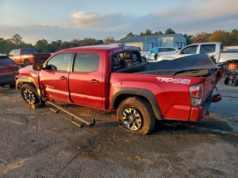 Фото 2 - TOYOTA TACOMA