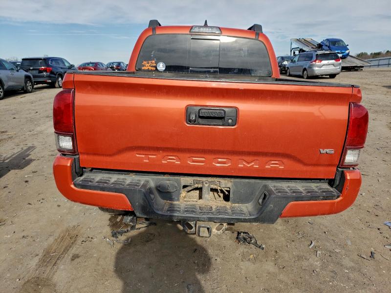 Фото 6 - TOYOTA TACOMA