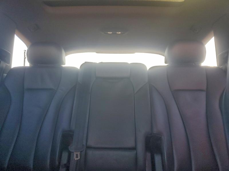 Фото 10 - AUDI Q7