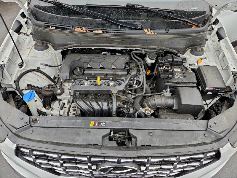 Фото 12 - HYUNDAI VENUE